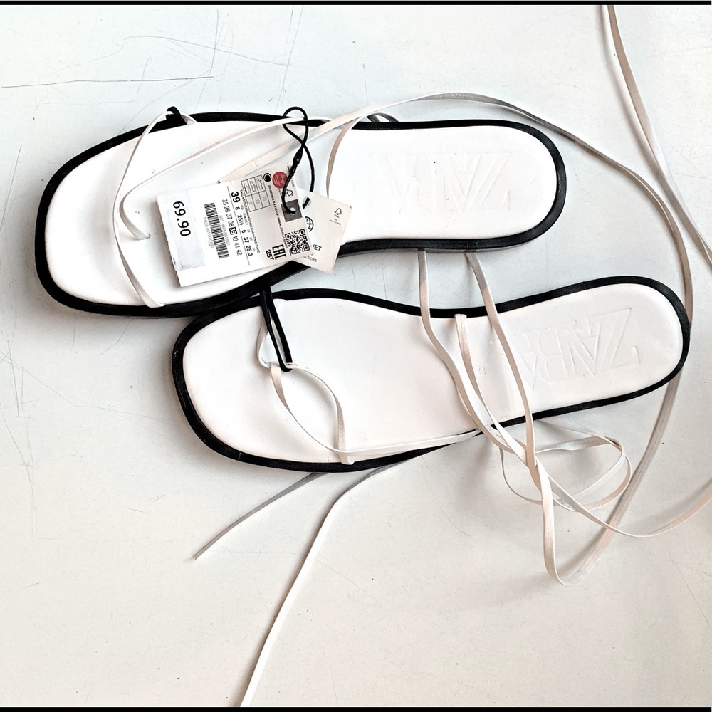 NWT Zara Leather Sandals W/ Laces
